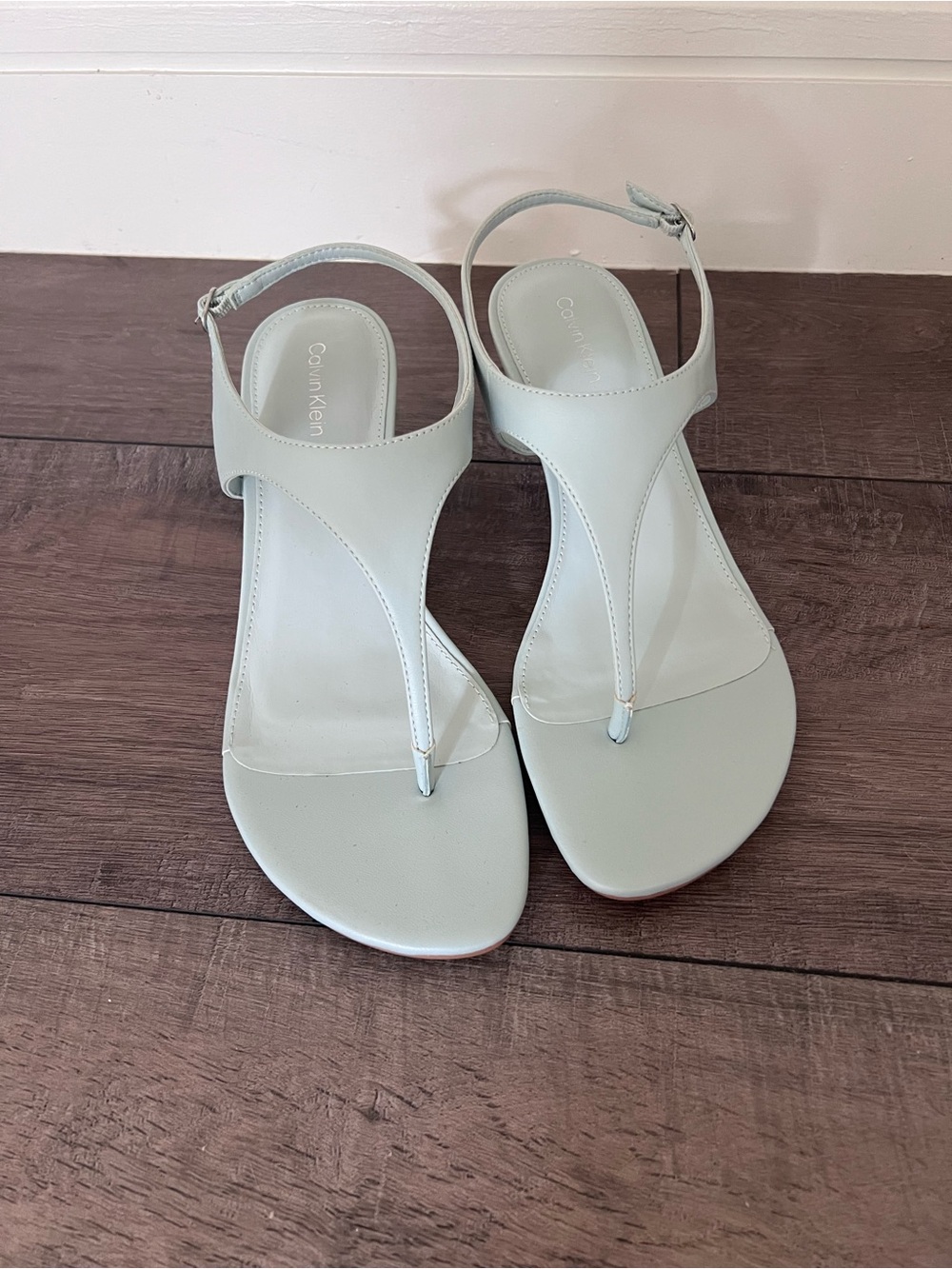 Calvin Klein NWT Portia Heels Blue 7.5